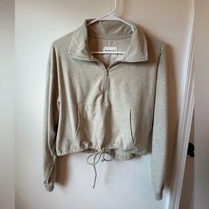 Abercrombie & Fitch Soft A&F Cropped Collared Quarter Zip, size XS, cream/tan